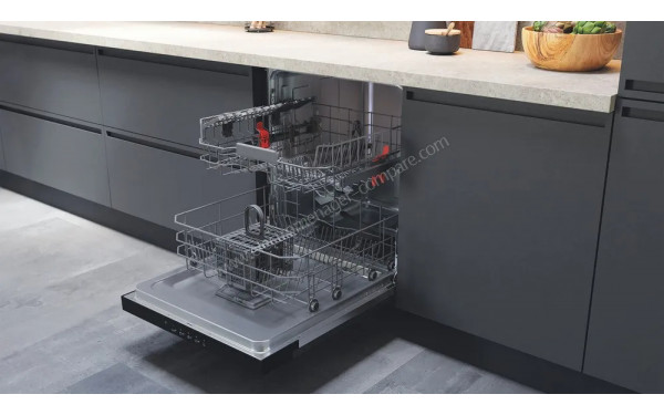 WHIRLPOOL W3PFD636B - Vue des paniers