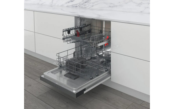 WHIRLPOOL W3PFD636X - Vue des paniers