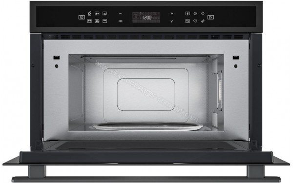 WHIRLPOOL W6 MD440 BSS - Vue de l'int&eacute;rieur