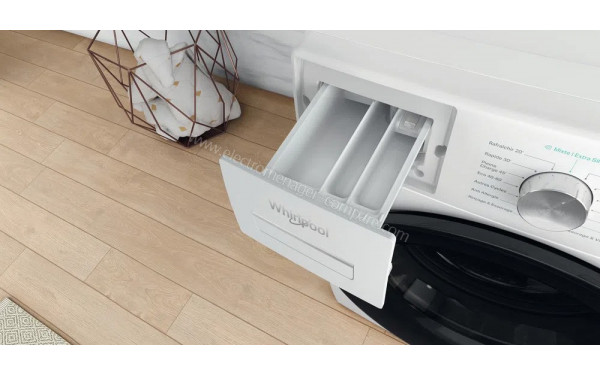 WHIRLPOOL W6W845WBFR - Zoom sur le tiroir lessiviel