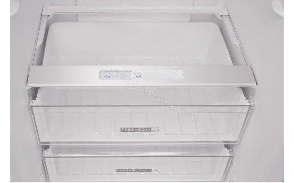 WHIRLPOOL W7831AOX - Vue des bacs FreshBox