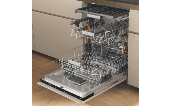 WHIRLPOOL W7IHP40LSC - Vue de l'int&eacute;rieur