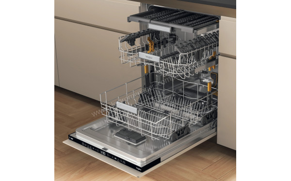 WHIRLPOOL W7IHT40TS - Vue de l'int&eacute;rieur