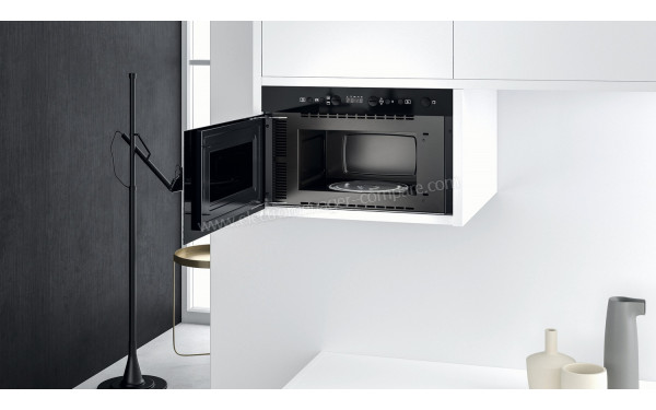 WHIRLPOOL W7 MN840 - Appareil encastr&eacute;