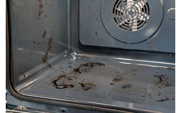 WHIRLPOOL W7 OM4 4S1 P BL - Mise en situation