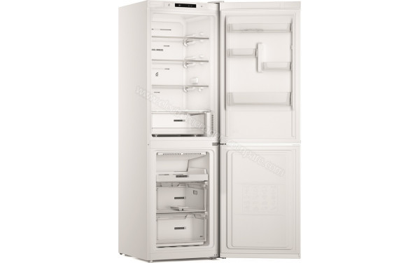 WHIRLPOOL W7X 82I W - Vue de l'int&eacute;rieur