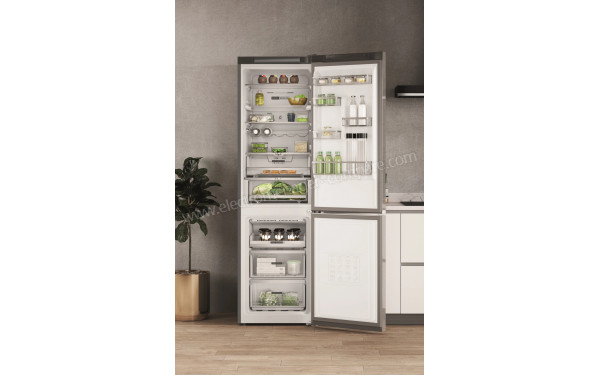 WHIRLPOOL W7X93TMX - Vue de l'int&eacute;rieur