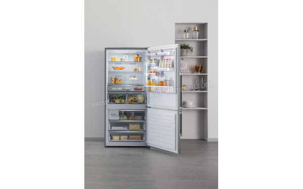 WHIRLPOOL W84BE72X2 - Mise en situation