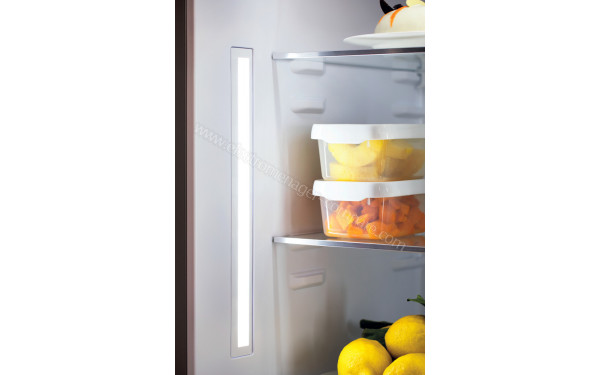 WHIRLPOOL W84TE72X2 - Eclairage int&eacute;gr&eacute; de type LED