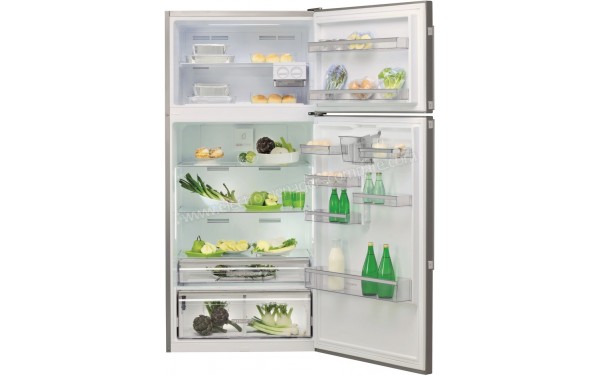 WHIRLPOOL W84TE72X AQUA - Vue de l'int&eacute;rieur (cr&eacute;dit : Boulanger)