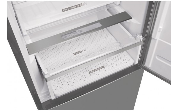 WHIRLPOOL W9931DIXH - Vue des bacs de zone fra&icirc;cheur