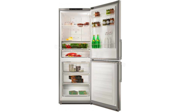 WHIRLPOOL WB70I931X - Vue de l'int&eacute;rieur