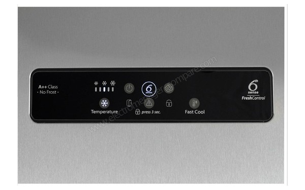 WHIRLPOOL WBA33872NFCIX - Panneau de commande (cr&eacute;dit : Darty)