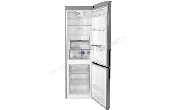 WHIRLPOOL WBC40692A++NFCX - Vue de l'int&eacute;rieur