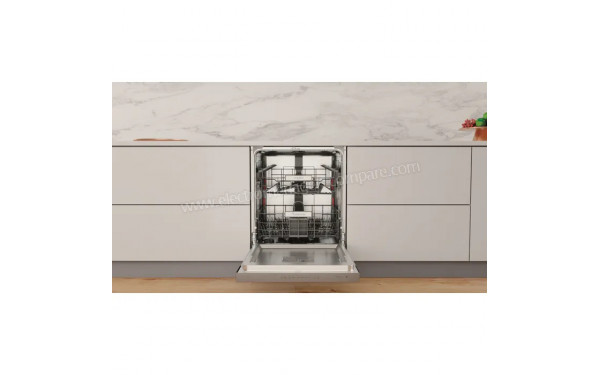 WHIRLPOOL WBO3T333P6.5X - Vue de l'int&eacute;rieur