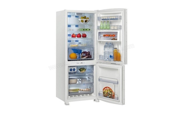 WHIRLPOOL WBS4335NFW - Vue de l'int&eacute;rieur