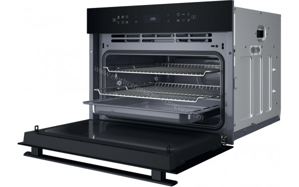 WHIRLPOOL WCW6O7HTBF - Vue de l'int&eacute;rieur