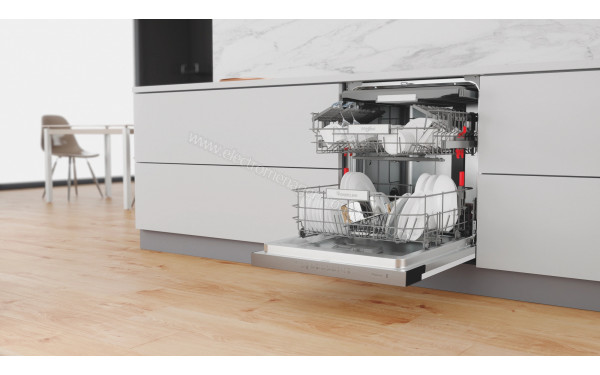 WHIRLPOOL WD0BD851AX - Vue de l'int&eacute;rieur