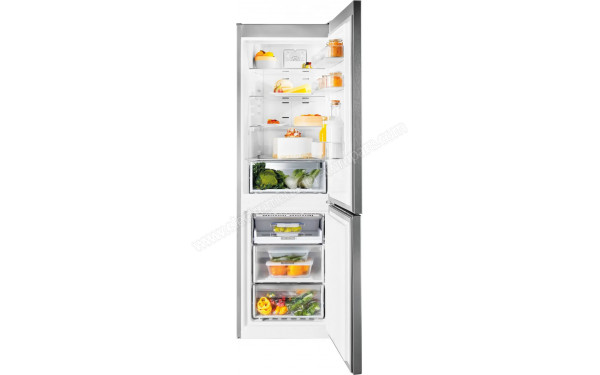 WHIRLPOOL WFNF82EOXFR - Vue de l'int&eacute;rieur