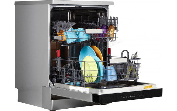 WHIRLPOOL WFO3T133P6.5X - Vue de l'int&eacute;rieur