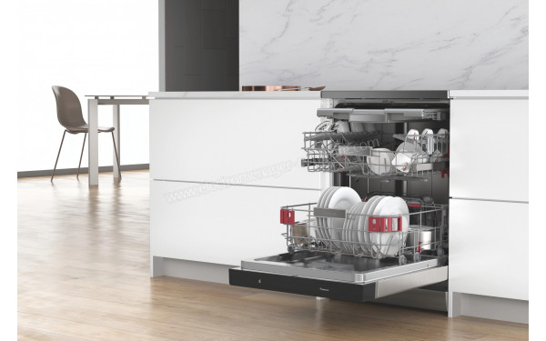 WHIRLPOOL WFP5O41PLGX - Mise en situation