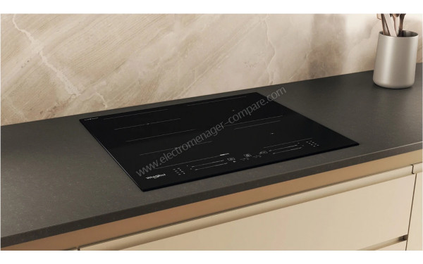 WHIRLPOOL WFS5060CPBF - Appareil encastr&eacute; vue 3/4 gauche