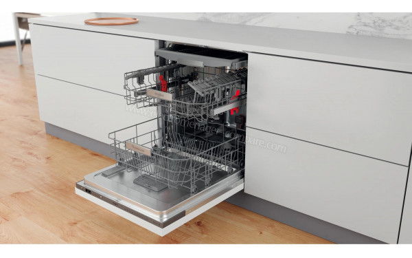 WHIRLPOOL WH6IA14BN7A0 - Vue de l'int&eacute;rieur