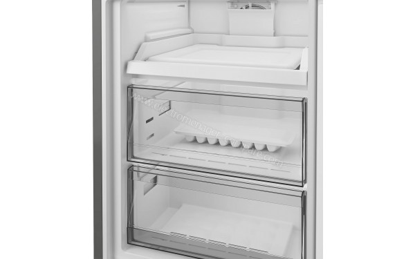 WHIRLPOOL WHK26372X5EA3 - Vue de l'int&eacute;rieur partie cong&eacute;lateur