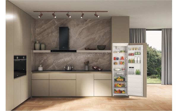 WHIRLPOOL WHSD18A011A1FR - Mise en situation