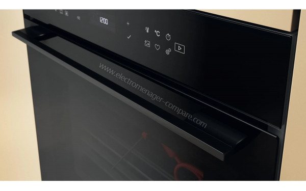 WHIRLPOOL WOI78FPT1SBAF - Zoom sur la poign&eacute;e