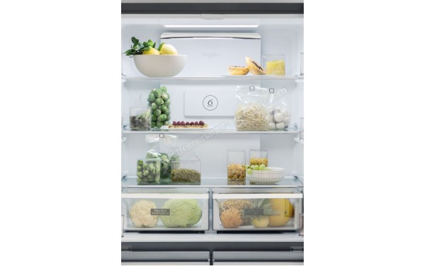 WHIRLPOOL WQ9B1L - Zoom de l'int&eacute;rieur du frigo