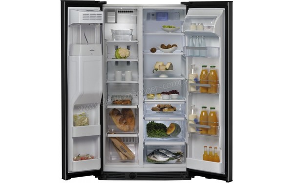 WHIRLPOOL WSF5574A+N - Vue de l'int&eacute;rieur