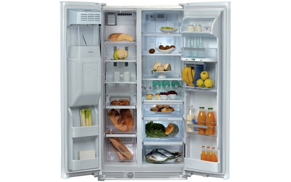 WHIRLPOOL WSG5588A+W - Vue de l'int&eacute;rieur