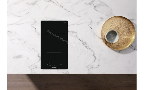 WHIRLPOOL WS Q0530 NE - Mise en situation