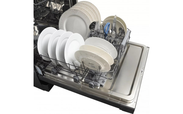 WINIA WVW-15A1EKK - Vue du panier inf&eacute;rieur