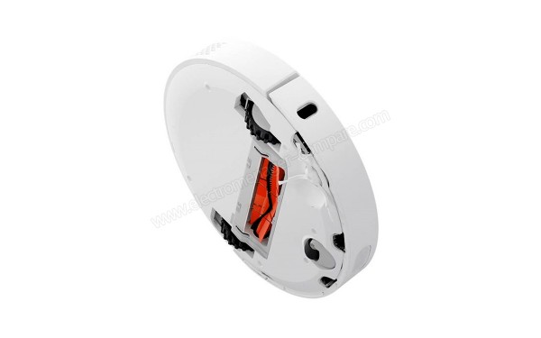 XIAOMI Mi Robot Vacuum - Vue 3/4 gauche (cr&eacute;dit : Darty)