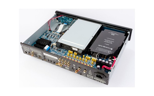 CAMBRIDGE AUDIO Azur 752BD - Vue int&eacute;rieure 1