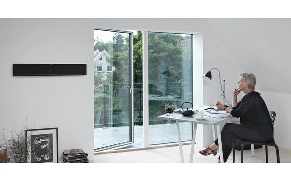 DALI KUBIK ONE Noir - Mise en situation