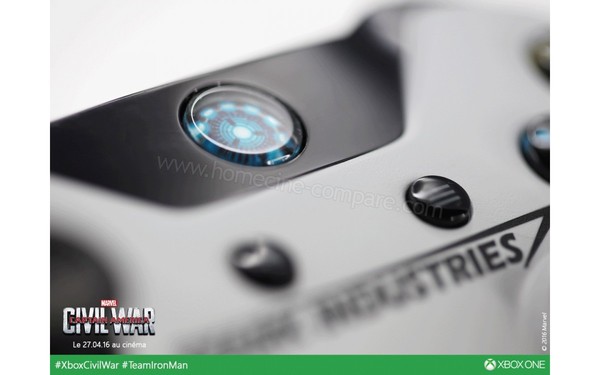 MICROSOFT Xbox One Stark Industries - Zoom sur la manette