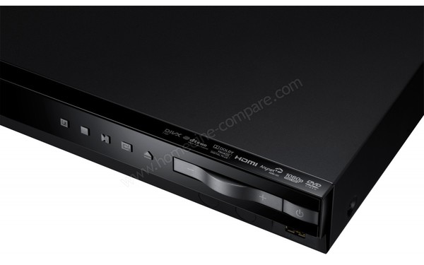 SAMSUNG HT-H4550R - Zoom sur l'amplificateur/lecteur Blu-ray 3D