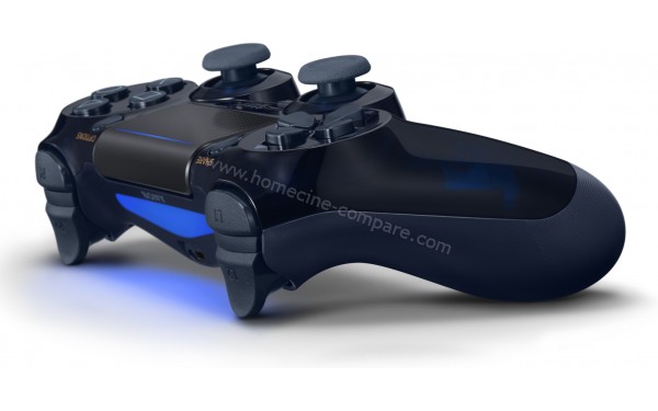 SONY PS4 Pro 2 To 500 Million Limited Edition - Manette translucide en perspective