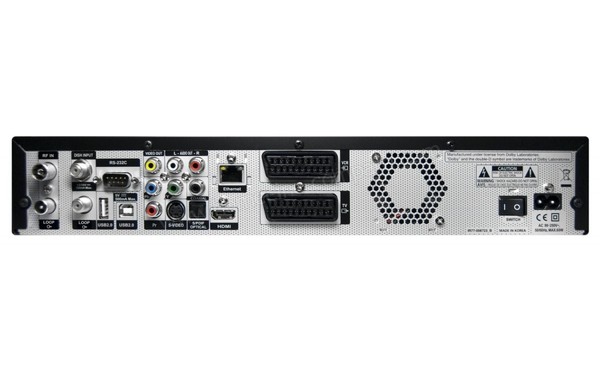 VANTAGE HD 8000TS Rouge - Vue de l'arri&egrave;re