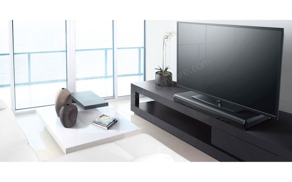 YAMAHA SRT-1500 Noir - Mise en situation