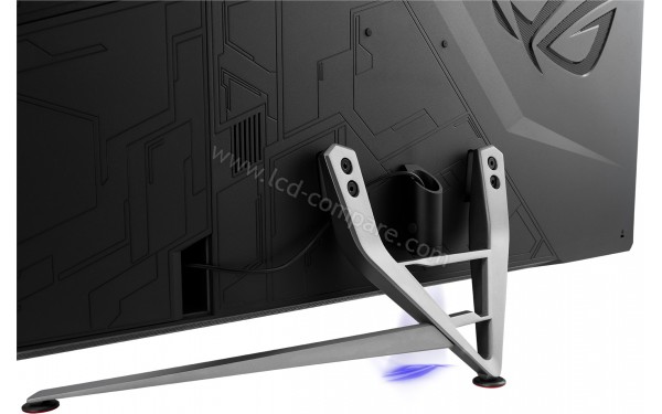 ASUS PG43UQ - Vue 3/4 arri&egrave;re