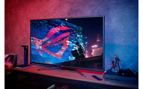 ASUS PG43UQ - Mise en situation