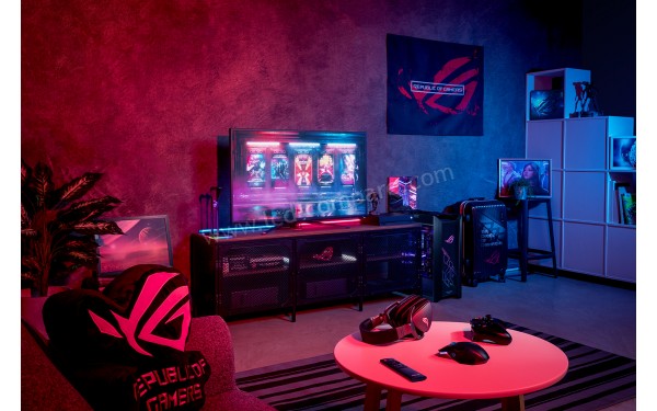 ASUS PG43UQ - Mise en situation