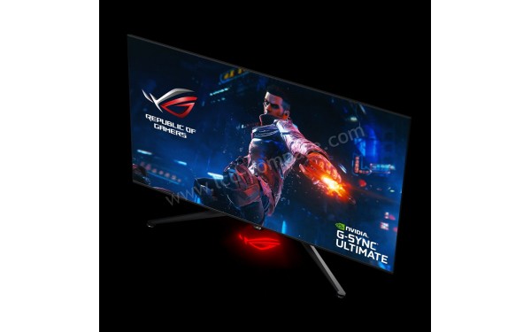 ASUS PG65UQ - Vue en contre-plong&eacute;e