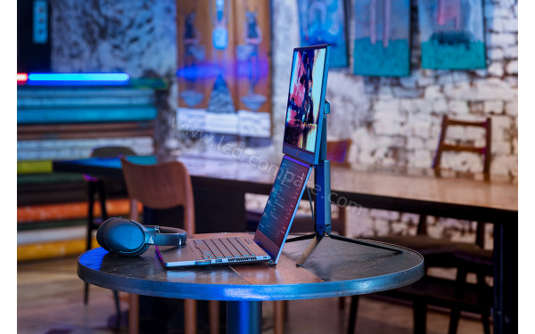 ASUS XG17AHP - Mise en situation