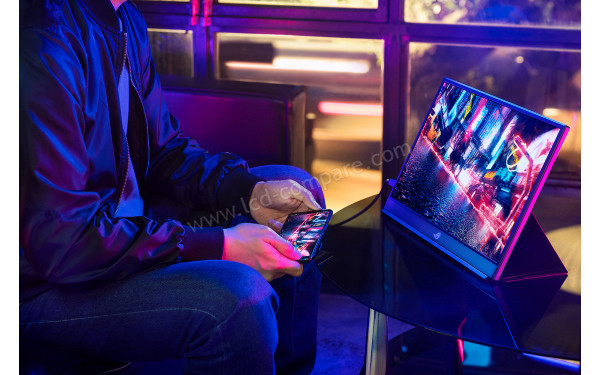 ASUS XG17AHP - Mise en situation