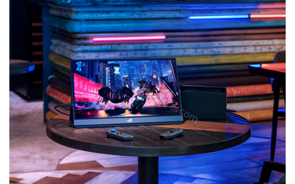 ASUS XG17AHP - Mise en situation